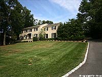 Photo of home in Indian Hills Louisville Kentucky