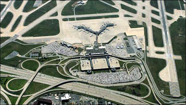 Photo of the Louisville Airport