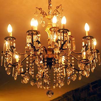 Photo of a classic crystal dining room chandelier