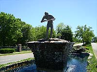 Photo of indian statue in Indian Springs Louisville Kentucky