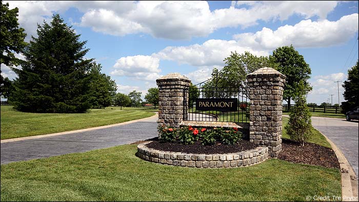 Photo of Entry into Paramont Estates Louisville Kentucky